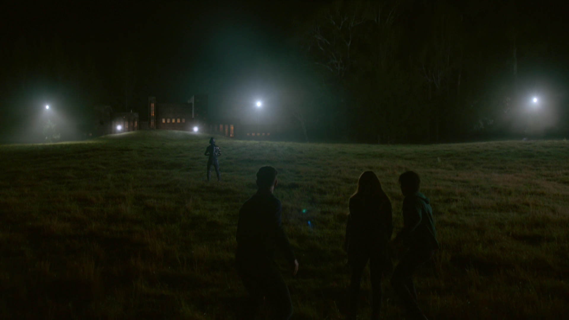 VampireDiariesWorld-dot-nl_Legacies1x08MaybeIShouldStartFromTheEnd01951.jpg