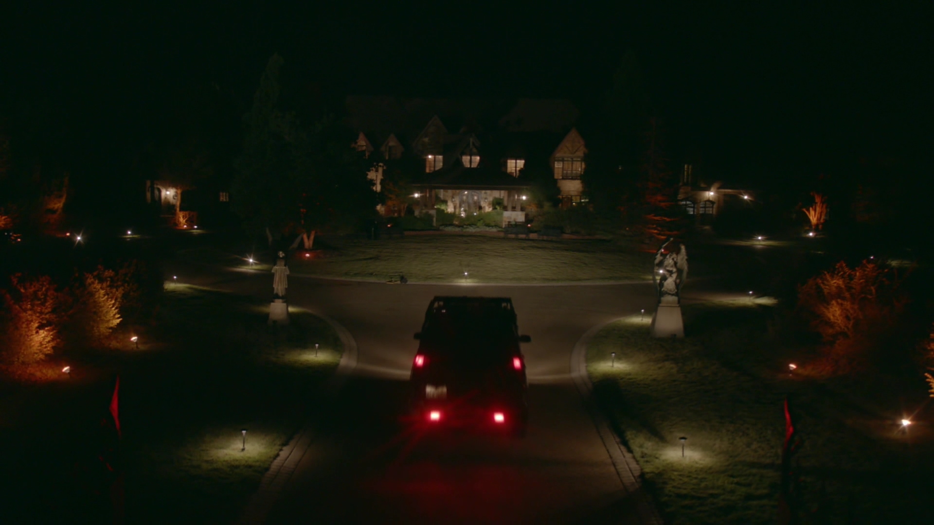 VampireDiariesWorld-dot-nl_Legacies1x08MaybeIShouldStartFromTheEnd02167.jpg