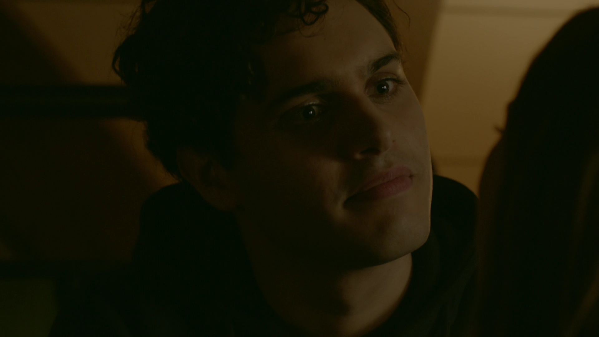 VampireDiariesWorld-dot-nl_Legacies1x08MaybeIShouldStartFromTheEnd02238.jpg