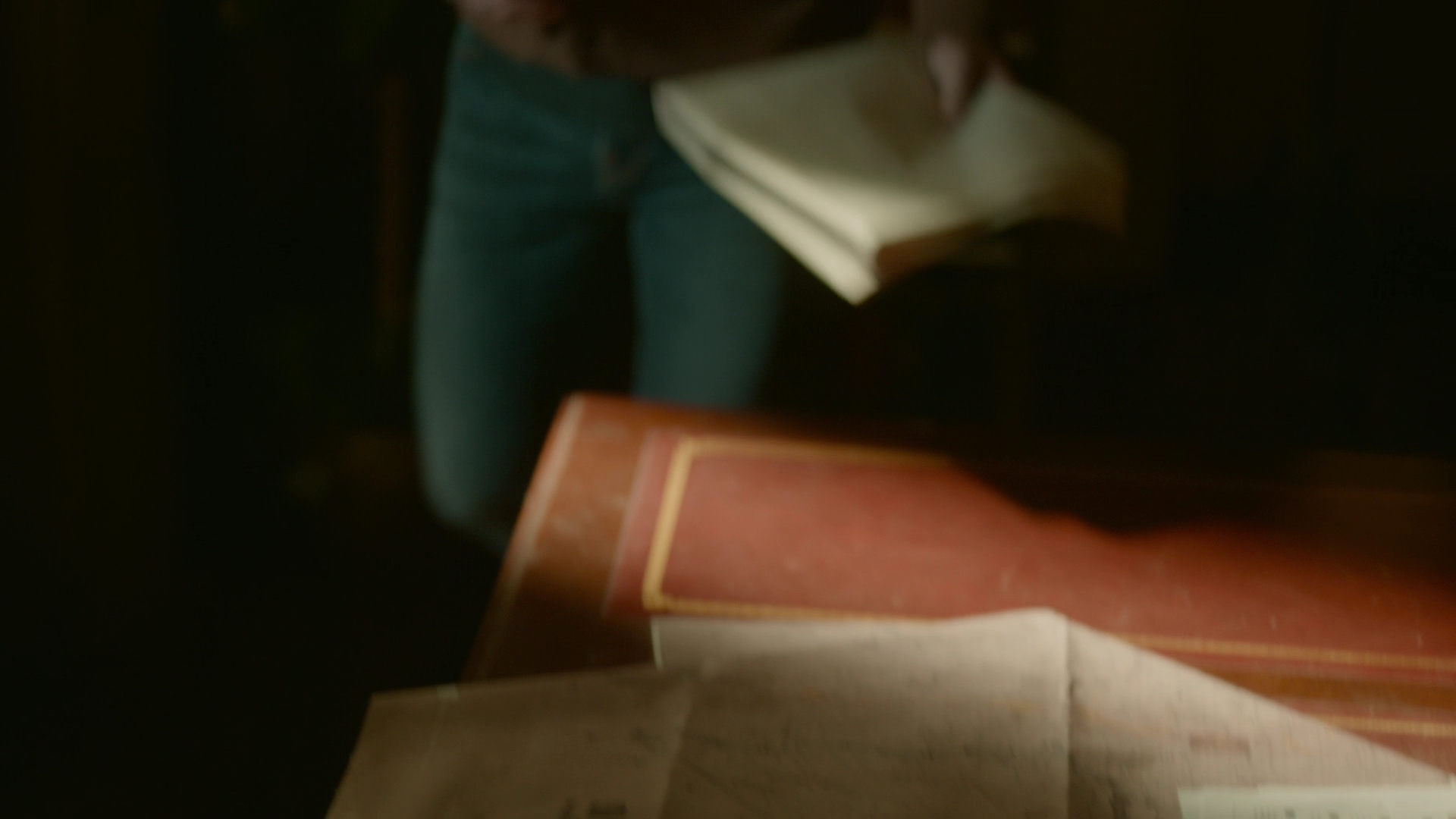 VampireDiariesWorld-dot-nl_Legacies1x12TheresAMummyOnMainStreet00075.jpg VampireDiariesWorld-dot-nl_Legacies1x12TheresAMummyOnMainStreet00075.jpg