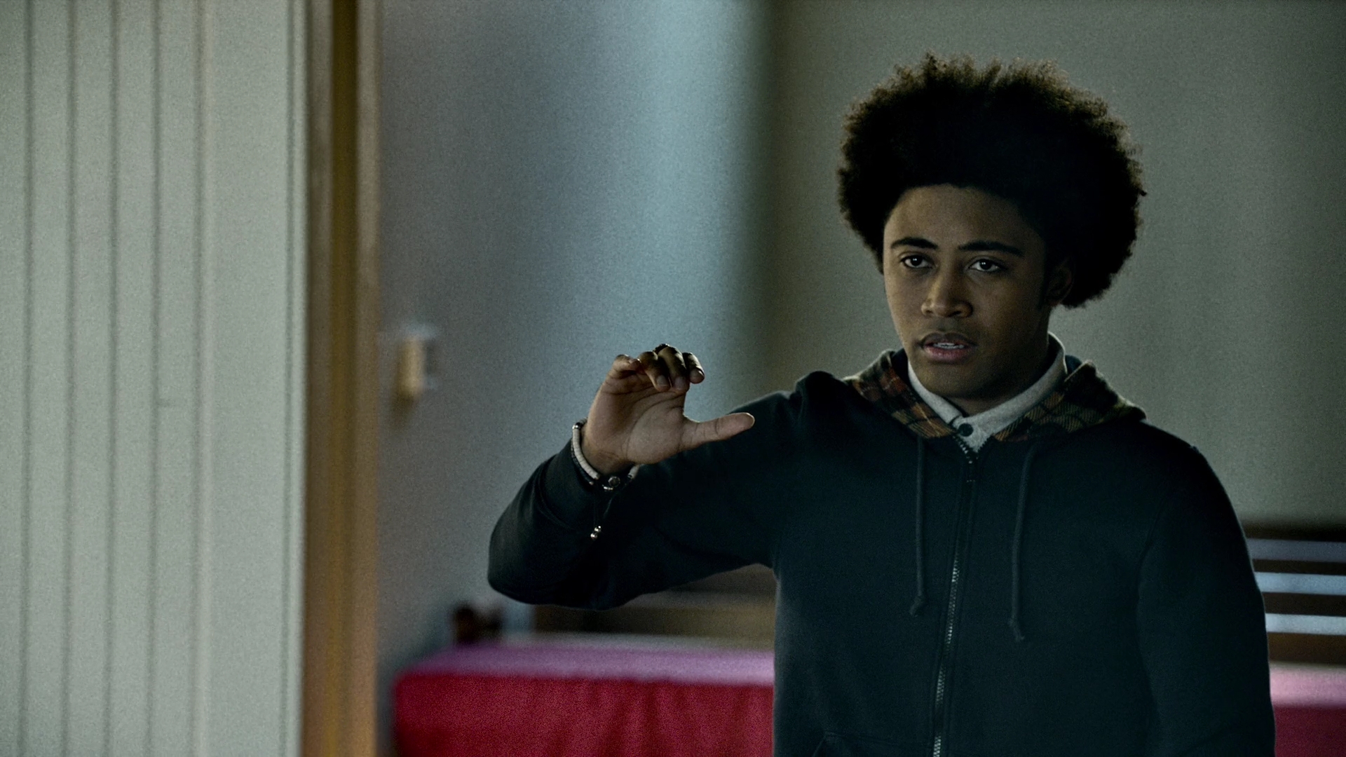 VampireDiariesWorld-dot-nl_Legacies1x13TheBoyWhoStillHasALotToDo01629.jpg