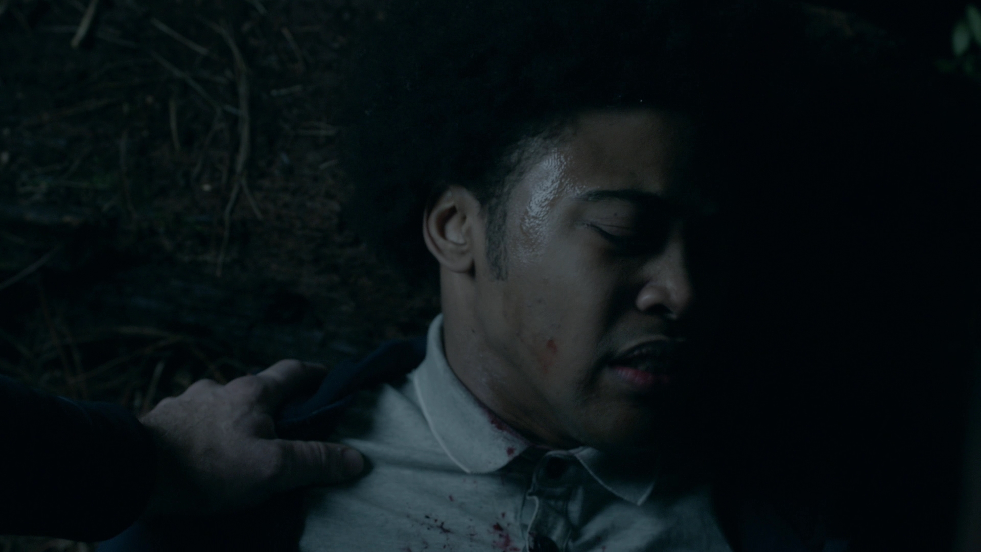 VampireDiariesWorld-dot-nl_Legacies1x13TheBoyWhoStillHasALotToDo02032.jpg