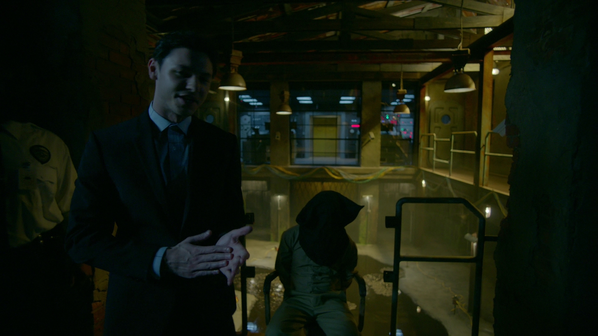 VampireDiariesWorld-dot-nl_Legacies1x14LetsJustFinishTheDance02472.jpg