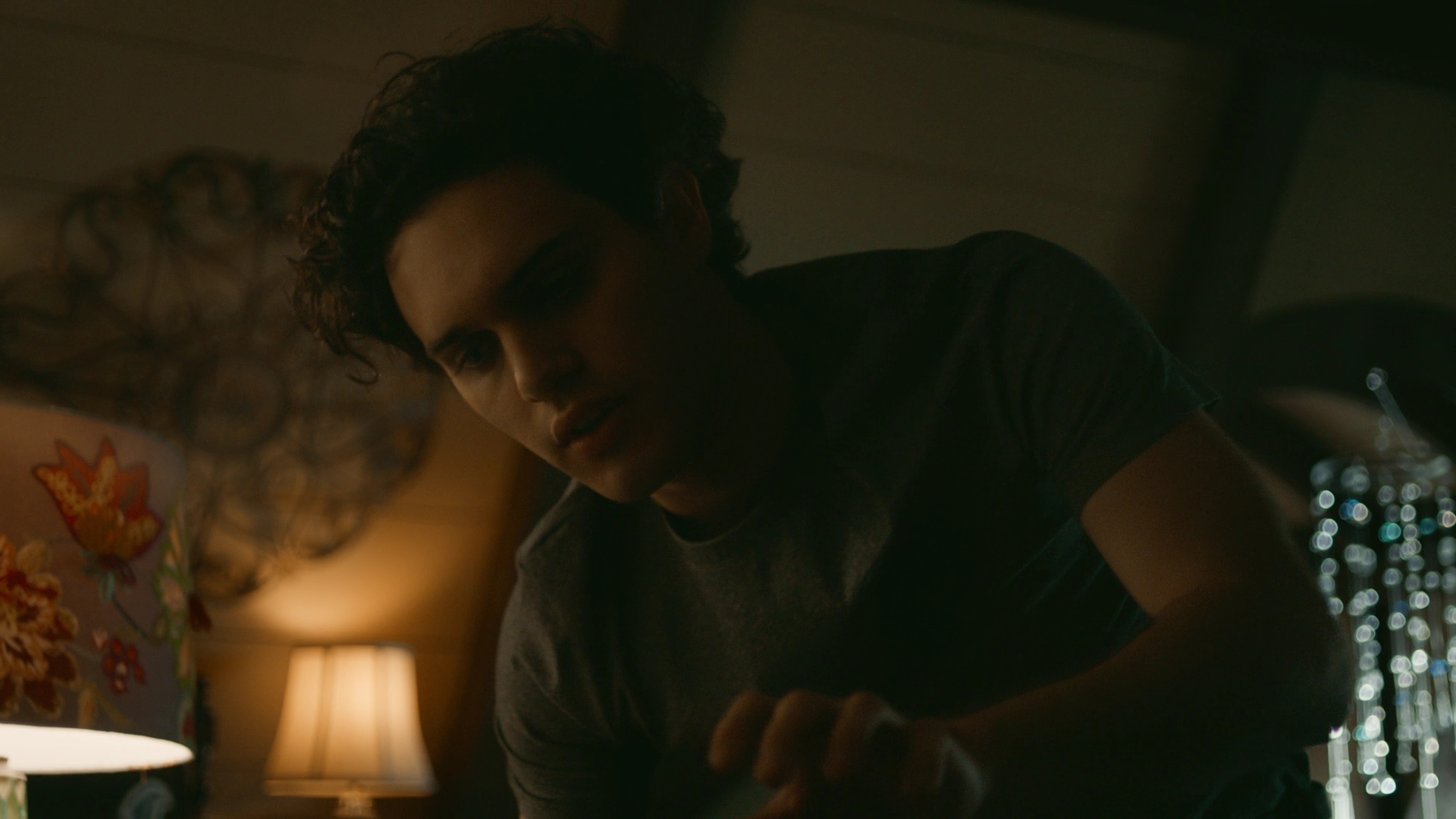 VampireDiariesWorld-dot-nl_Legacies1x14LetsJustFinishTheDance02525.jpg