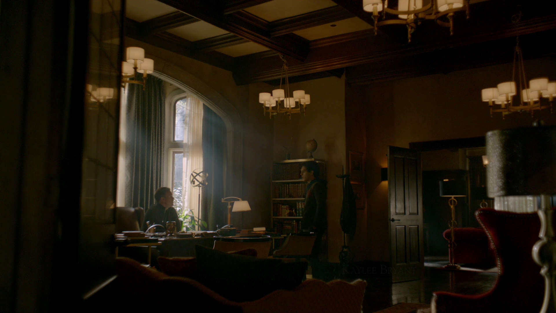 VampireDiariesWorld-dot-nl_Legacies1x14LetsJustFinishTheDance02557.jpg