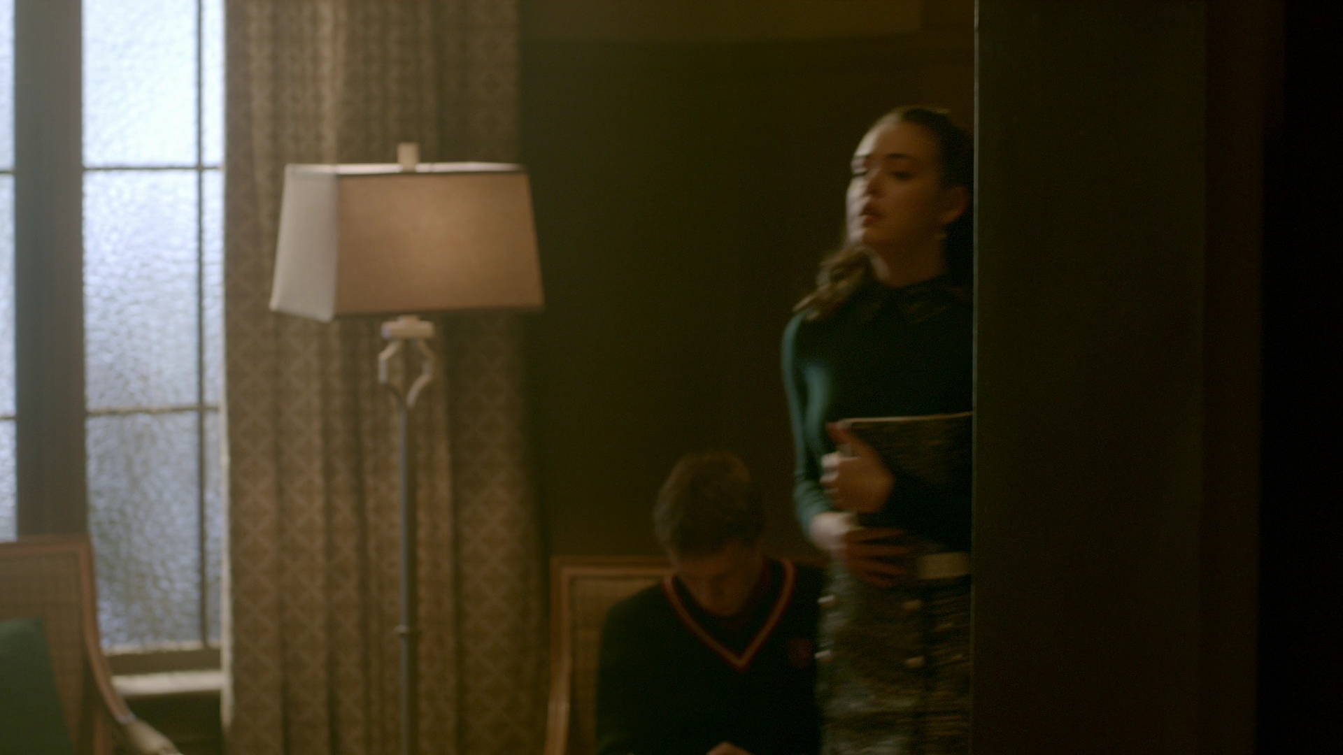 VampireDiariesWorld-dot-nl_Legacies1x14LetsJustFinishTheDance03681.jpg