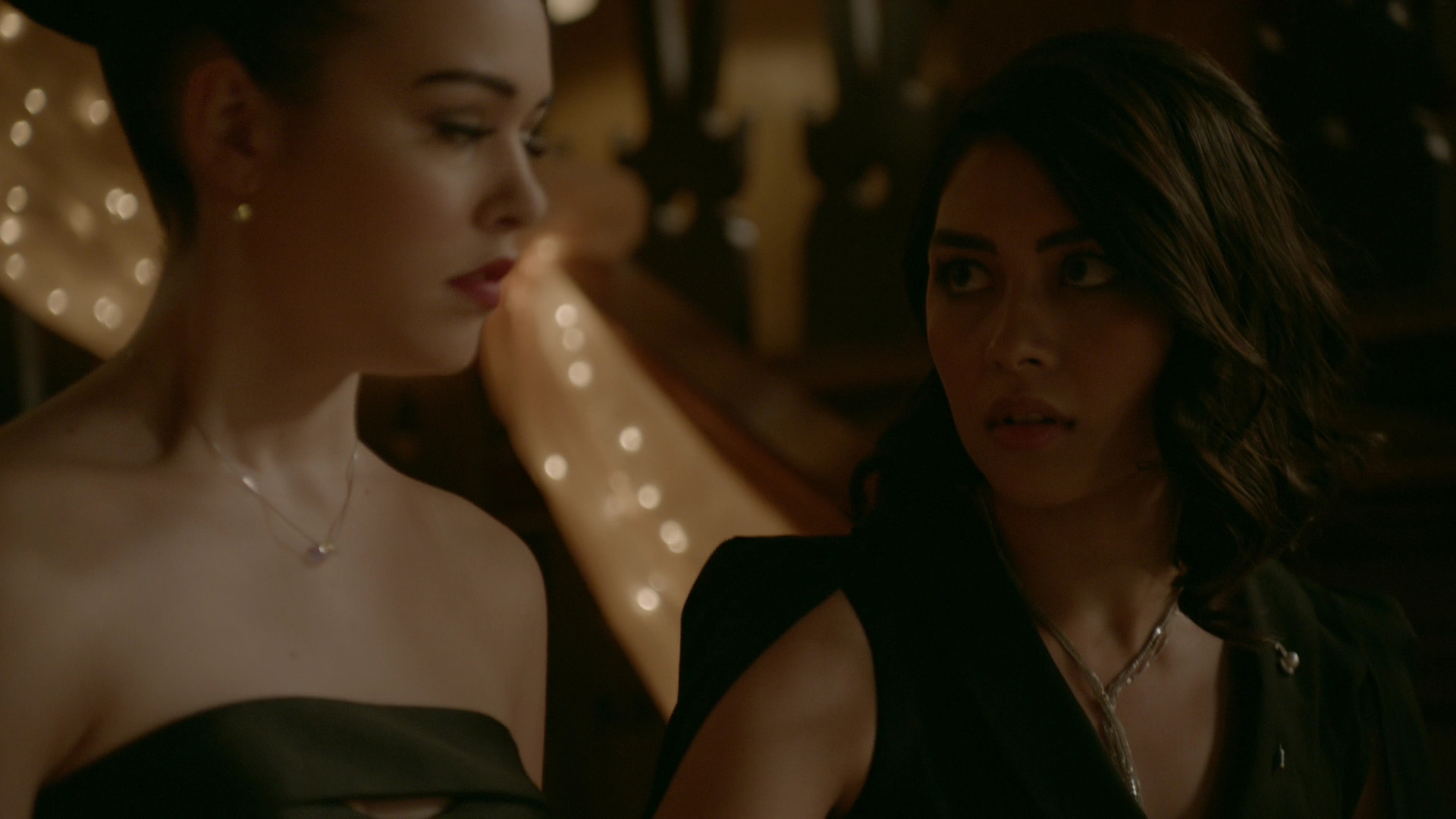 VampireDiariesWorld-dot-nl_Legacies1x14LetsJustFinishTheDance03988.jpg