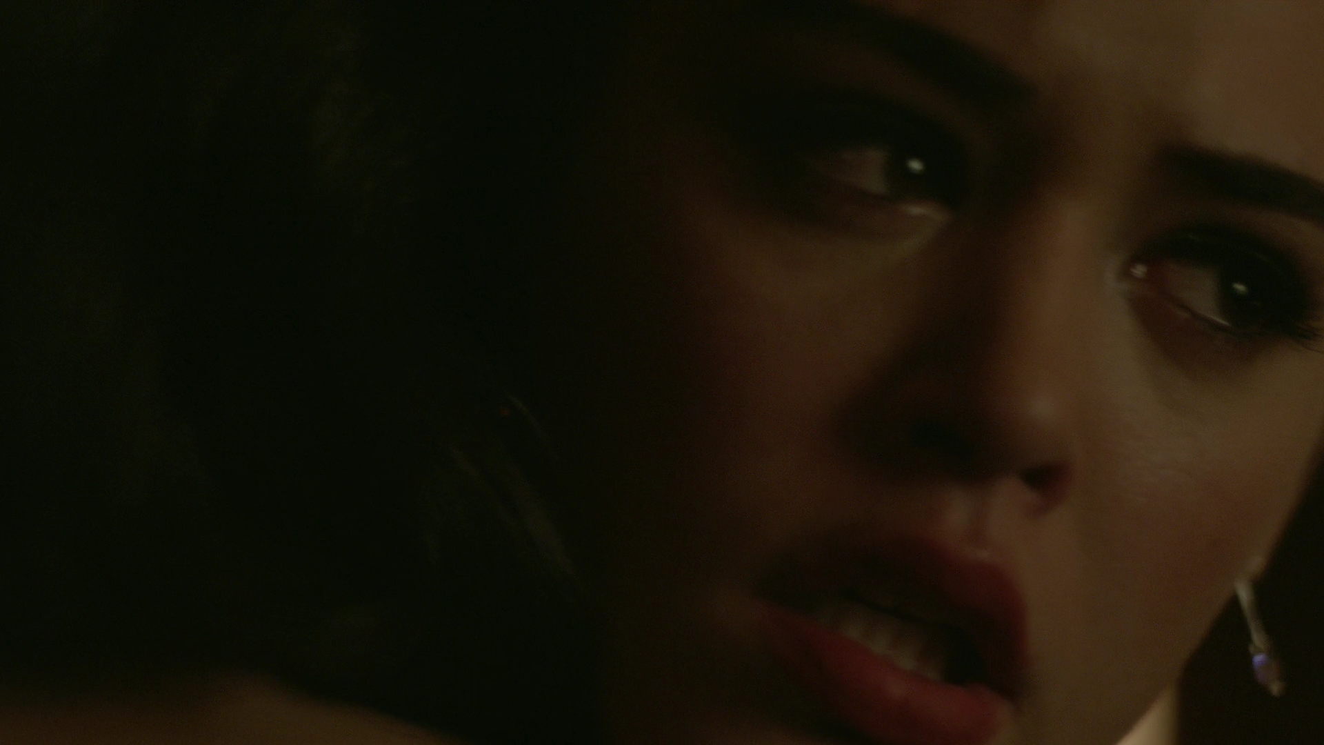 VampireDiariesWorld-dot-nl_Legacies1x14LetsJustFinishTheDance04807.jpg