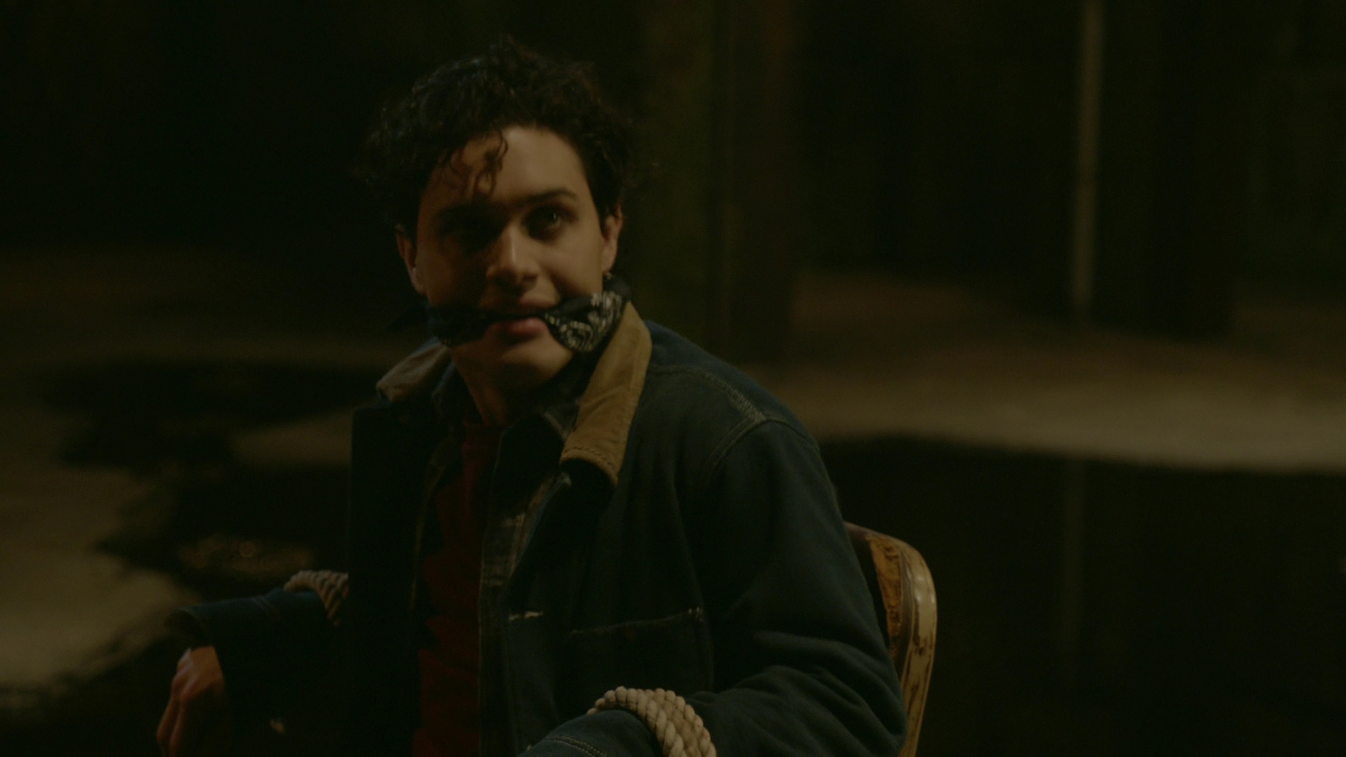 VampireDiariesWorld-dot-nl_Legacies1x14LetsJustFinishTheDance04870.jpg