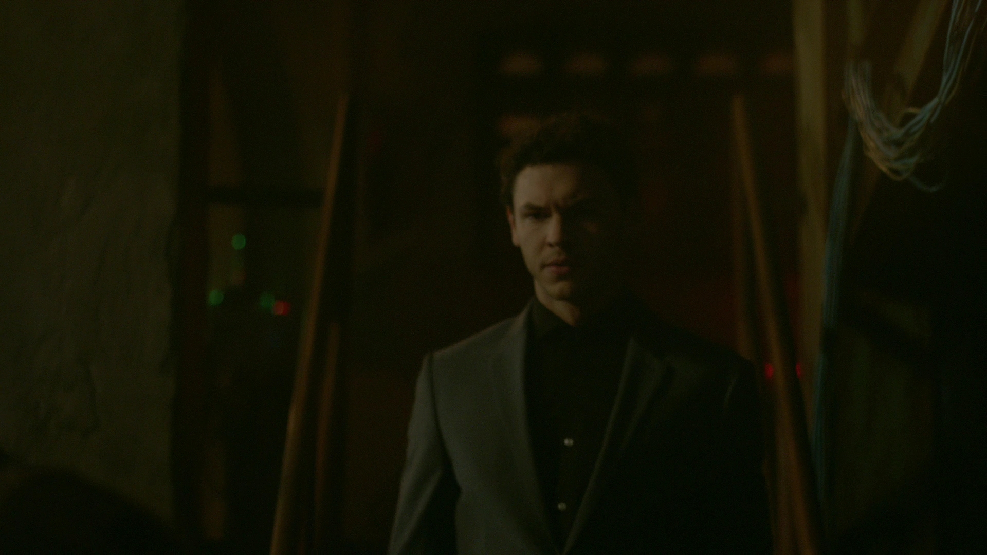 VampireDiariesWorld-dot-nl_Legacies1x14LetsJustFinishTheDance04872.jpg
