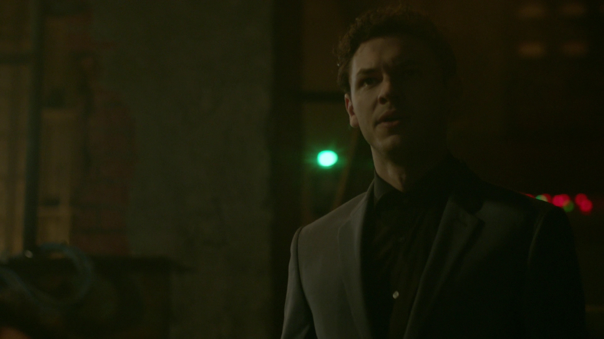 VampireDiariesWorld-dot-nl_Legacies1x14LetsJustFinishTheDance04880.jpg