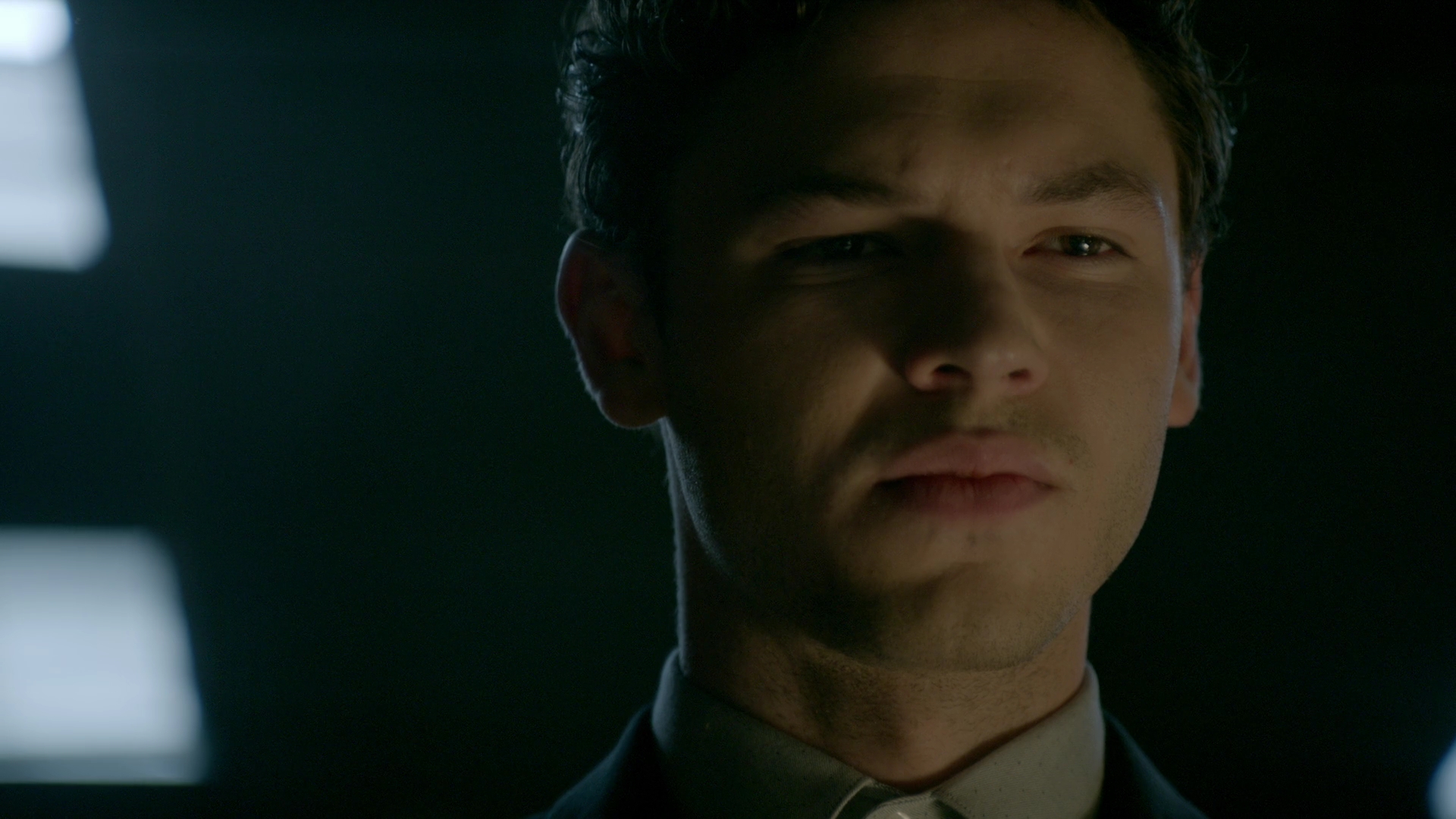 VampireDiariesWorld-dot-nl_Legacies1x15IllTellYouAStory00012.jpg
