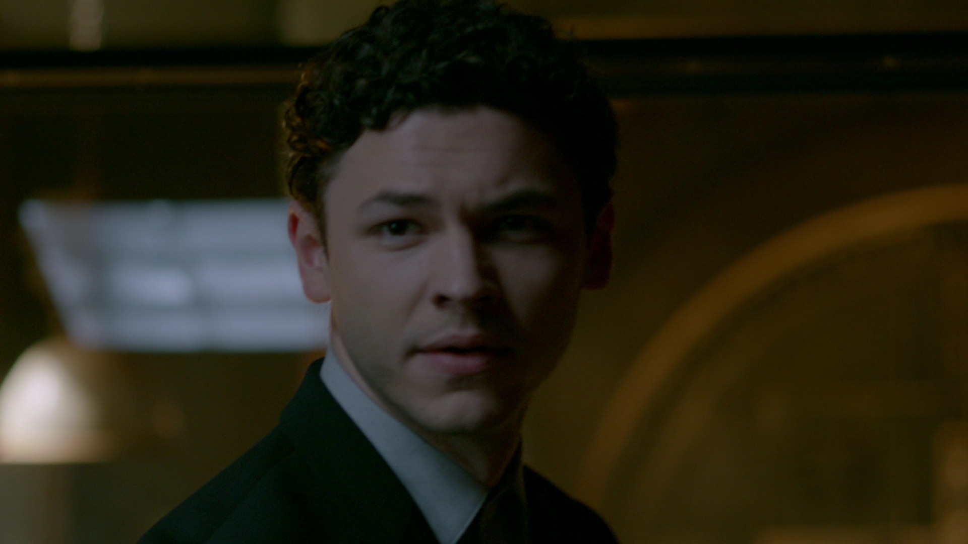 VampireDiariesWorld-dot-nl_Legacies1x15IllTellYouAStory00028.jpg