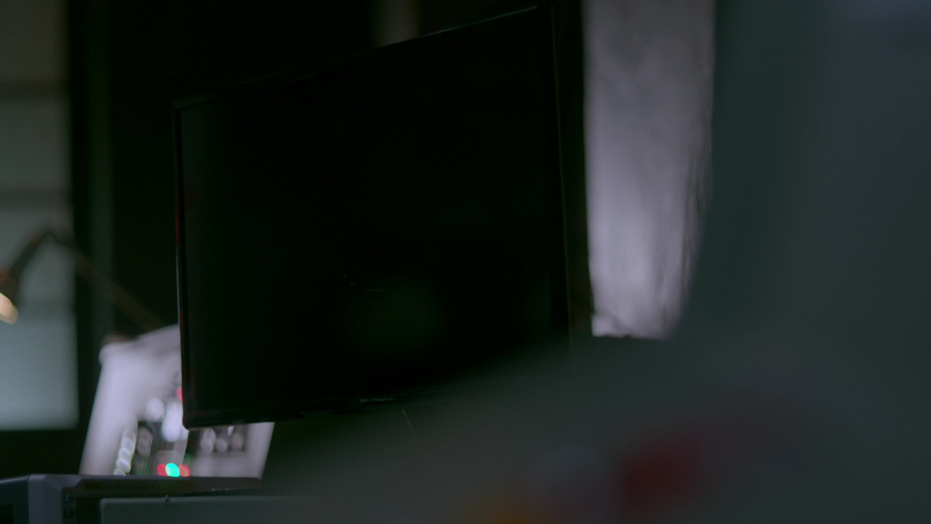 VampireDiariesWorld-dot-nl_Legacies1x15IllTellYouAStory00042.jpg