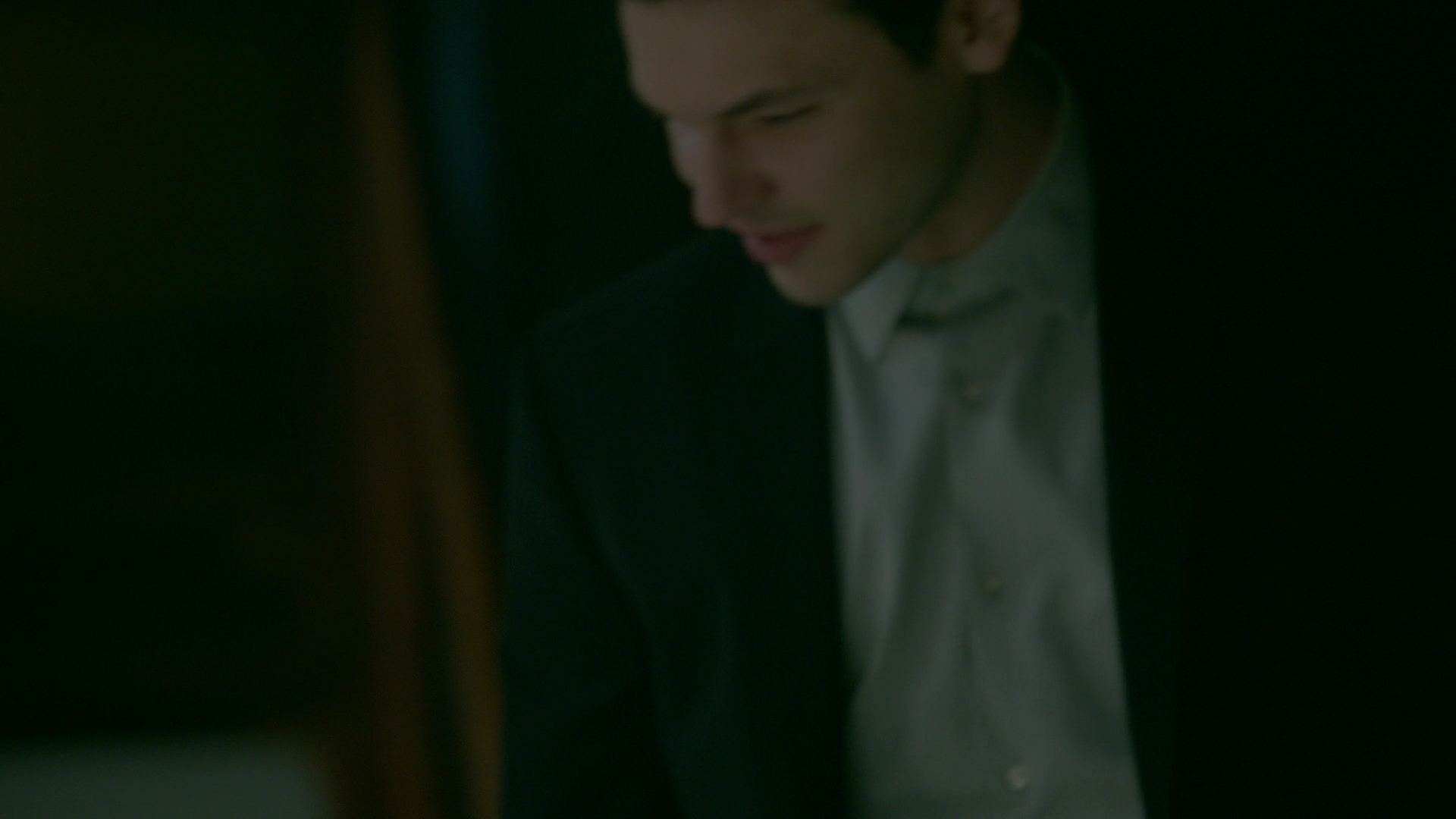 VampireDiariesWorld-dot-nl_Legacies1x15IllTellYouAStory00052.jpg