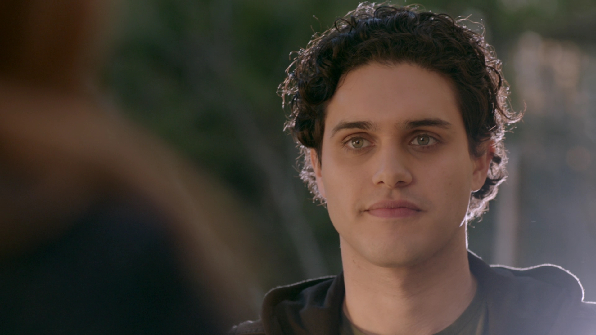 VampireDiariesWorld-dot-nl_Legacies1x15IllTellYouAStory00706.jpg