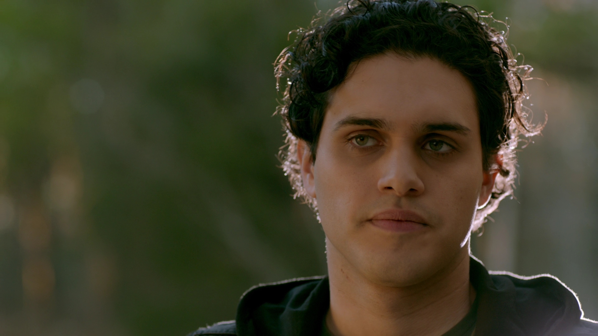 VampireDiariesWorld-dot-nl_Legacies1x15IllTellYouAStory00711.jpg