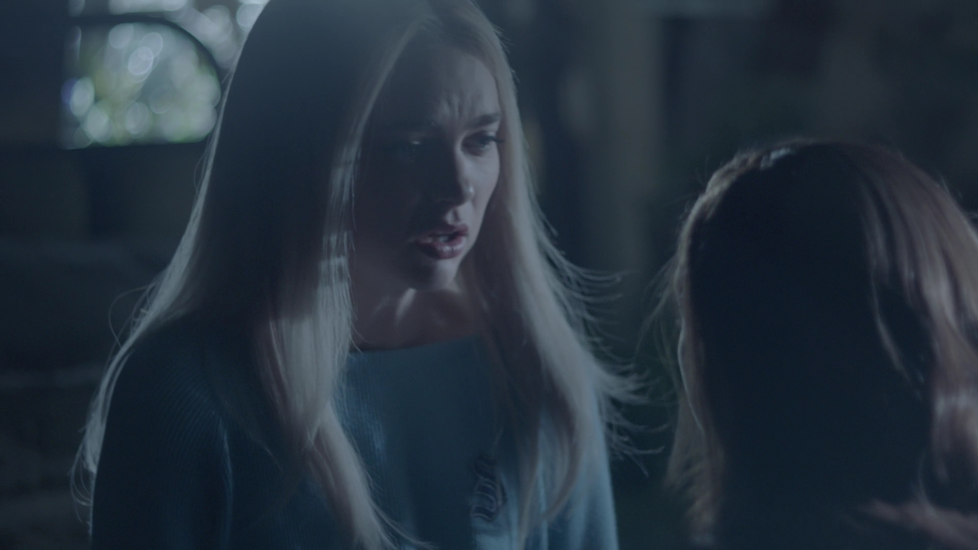 VampireDiariesWorld-dot-nl_Legacies1x15IllTellYouAStory01014.jpg