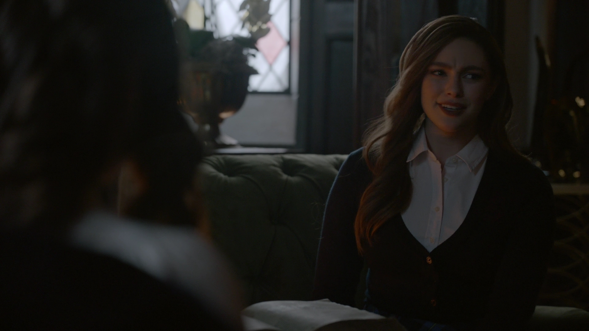 VampireDiariesWorld-dot-nl_Legacies1x15IllTellYouAStory01050.jpg