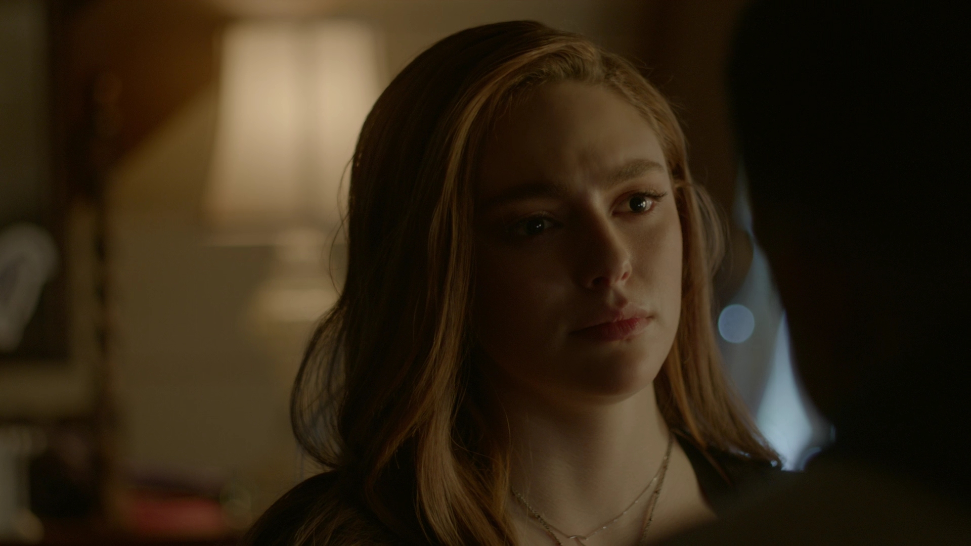 VampireDiariesWorld-dot-nl_Legacies1x15IllTellYouAStory02379.jpg