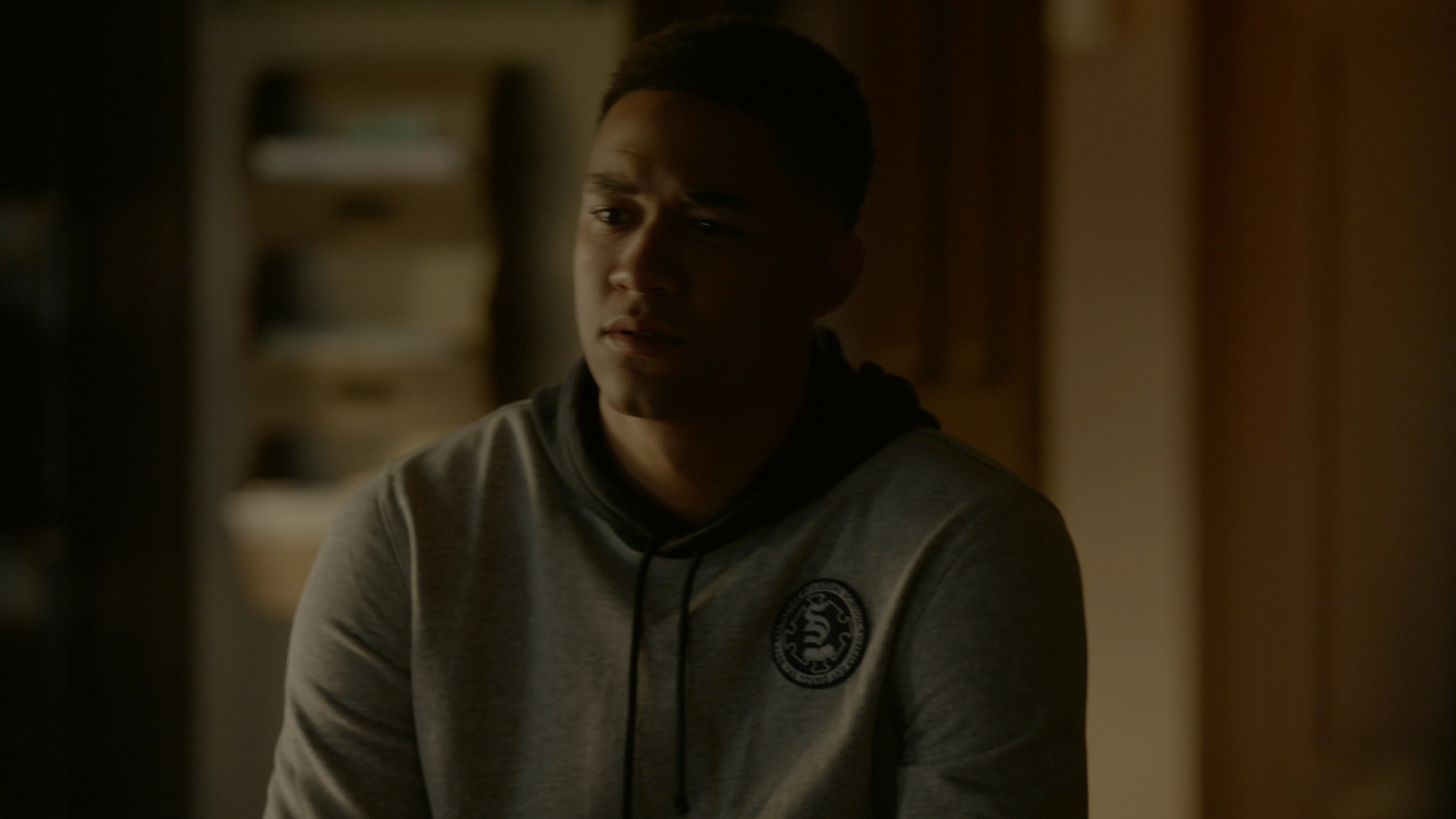 VampireDiariesWorld-dot-nl_Legacies1x15IllTellYouAStory02396.jpg