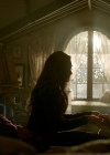 VampireDiariesWorld-dot-nl_Legacies1x15IllTellYouAStory02403.jpg
