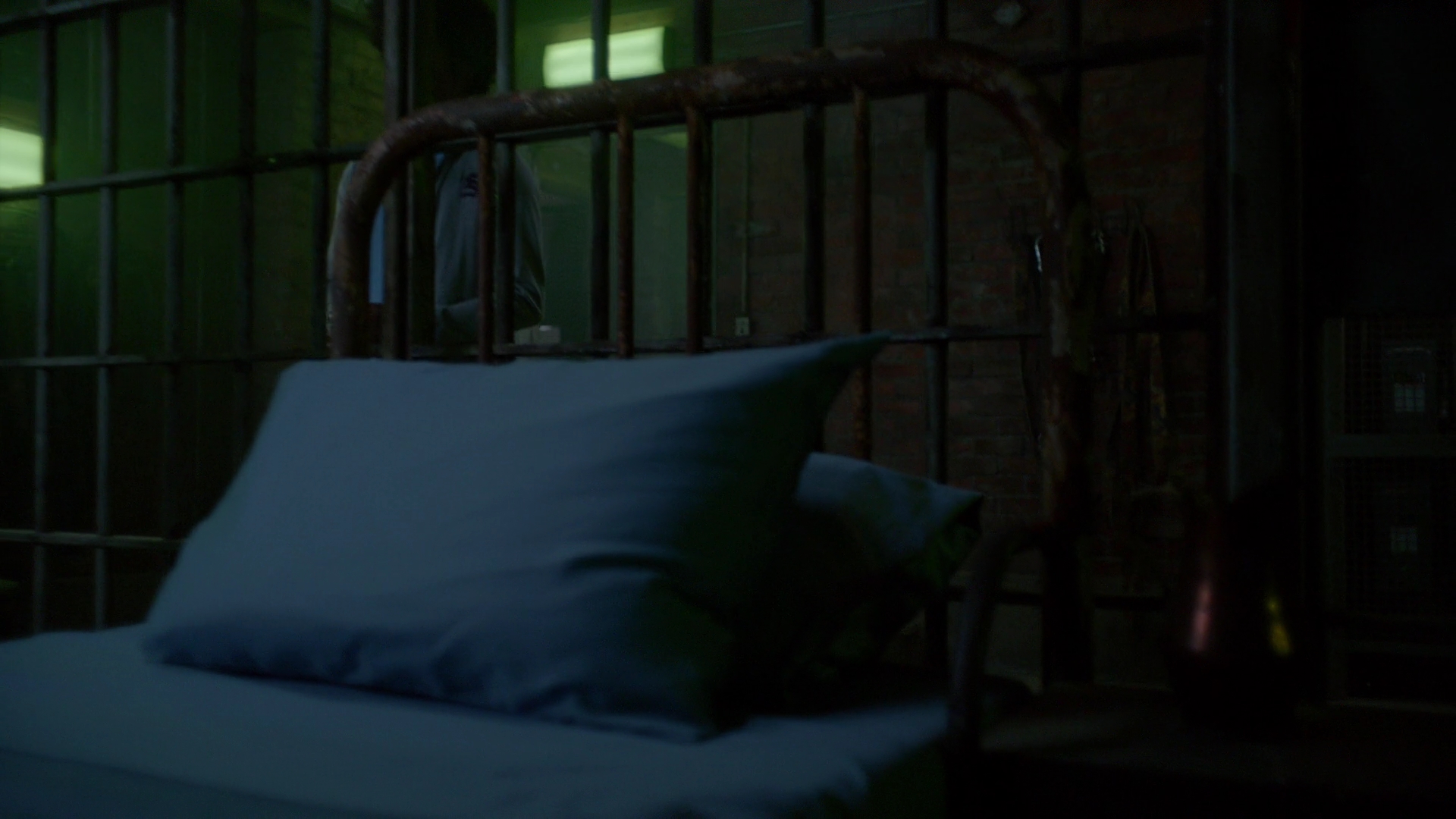 VampireDiariesWorld-dot-nl_Legacies1x16TheresAlwaysALoophole00000.jpg