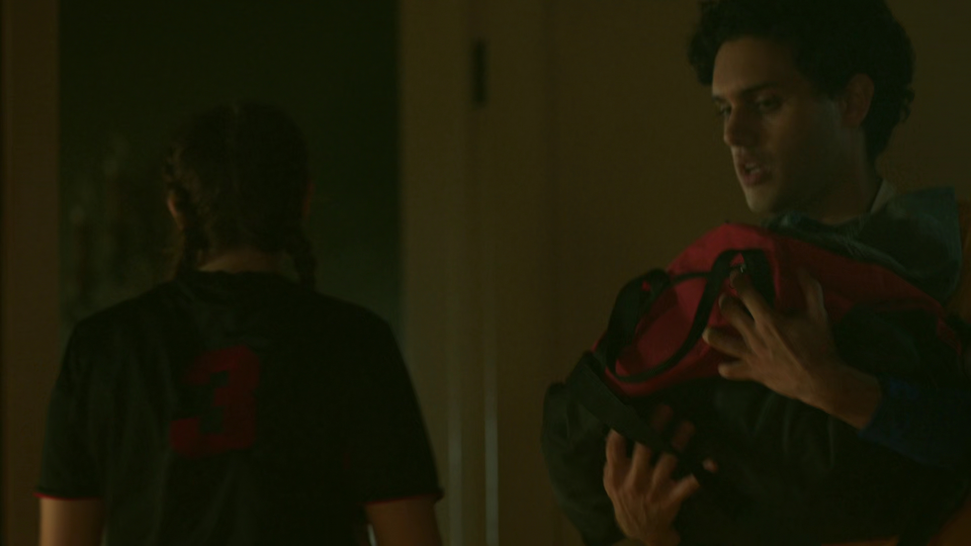 vampirediariesworld-dot-nl_Legacies2x03YouRemindMeofSomeoneIUsedtoKnow01176.jpg vampirediariesworld-dot-nl_Legacies2x03YouRemindMeofSomeoneIUsedtoKnow01176.jpg