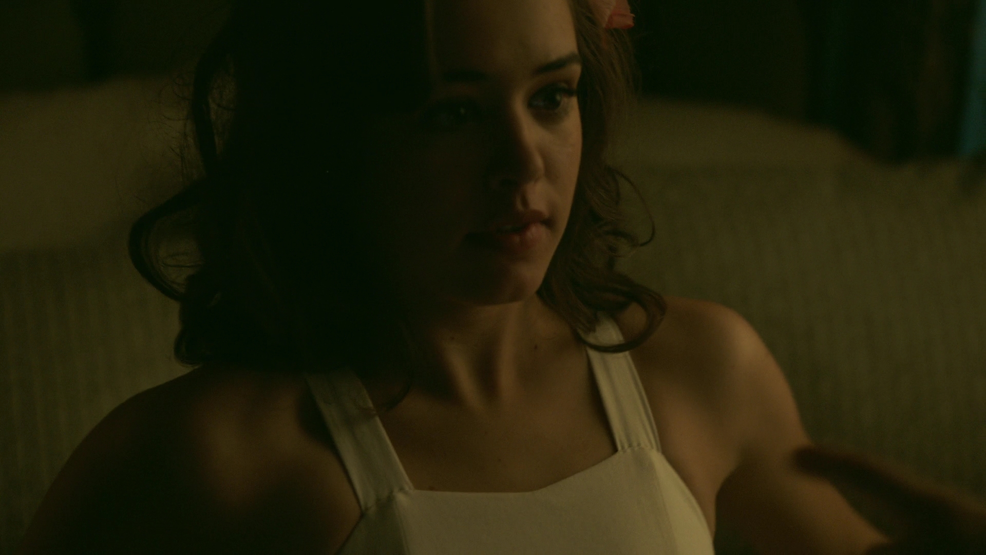 vampirediariesworld-dot-nl_Legacies2x05ScrewEndgame01924.jpg