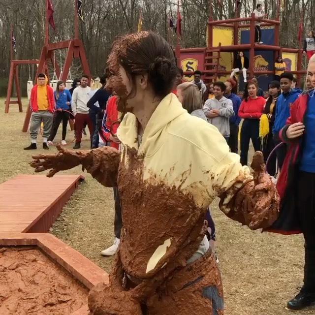 3x01-015.jpg