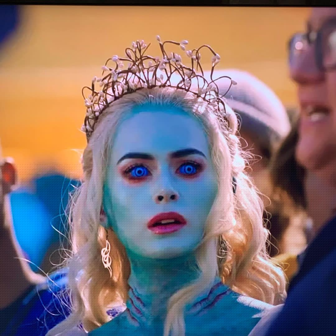 3x01-029.jpg