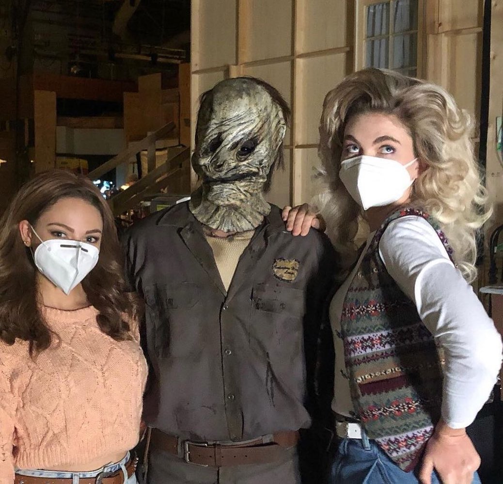 3x05-001.jpg