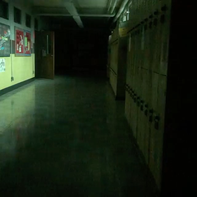3x05-006.jpg