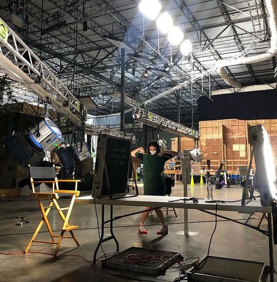3x07-004.jpg