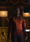 3x08-001.jpg