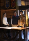 3x08-003.jpg