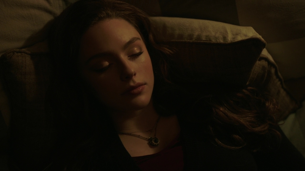 VampireDiariesWorld-dot-nl_Legacies3x01WereNotWorthy0064.jpg