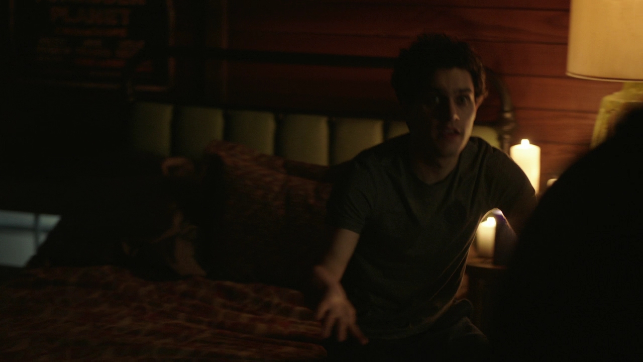 VampireDiariesWorld-dot-nl_Legacies3x01WereNotWorthy2402.jpg