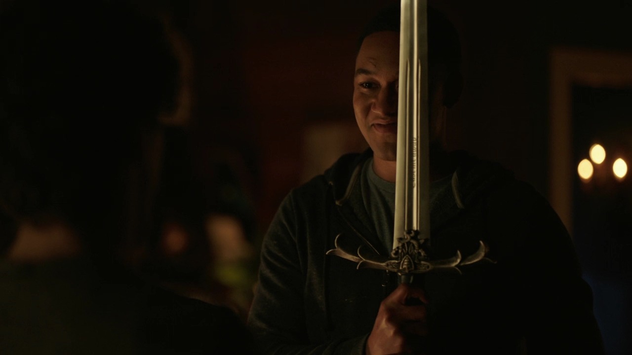 VampireDiariesWorld-dot-nl_Legacies3x01WereNotWorthy2410.jpg