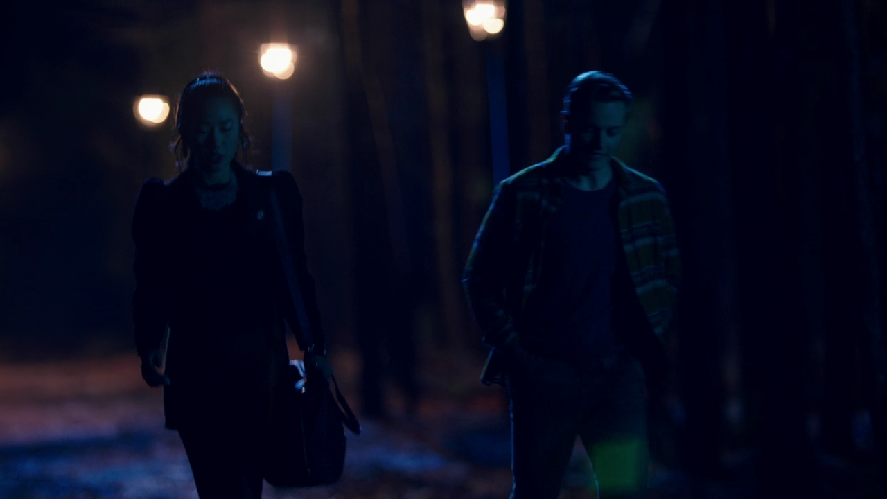 VampireDiariesWorld-dot-nl_Legacies3x01WereNotWorthy2419.jpg