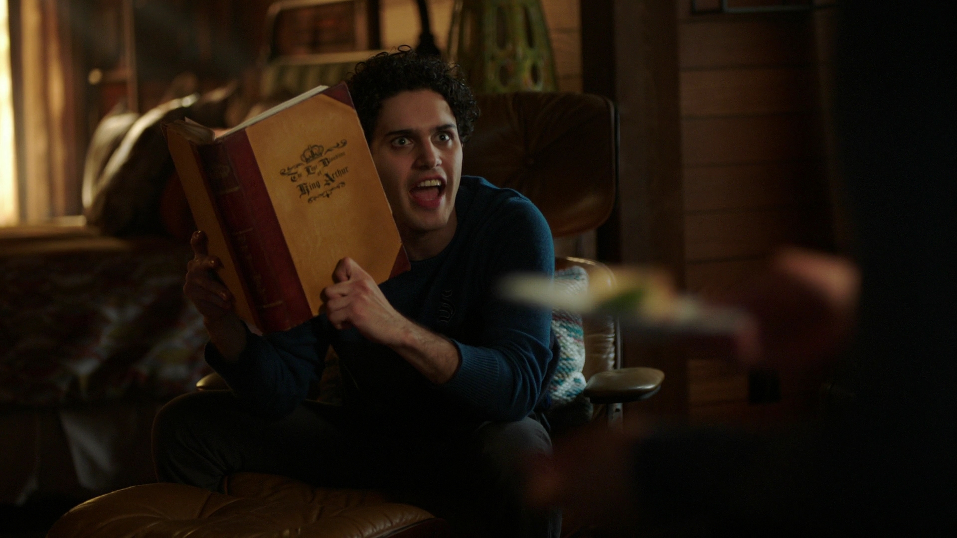 VampireDiariesWorld-dot-nl_Legacies3x02GoodbyesSureDoSuck0052.jpg