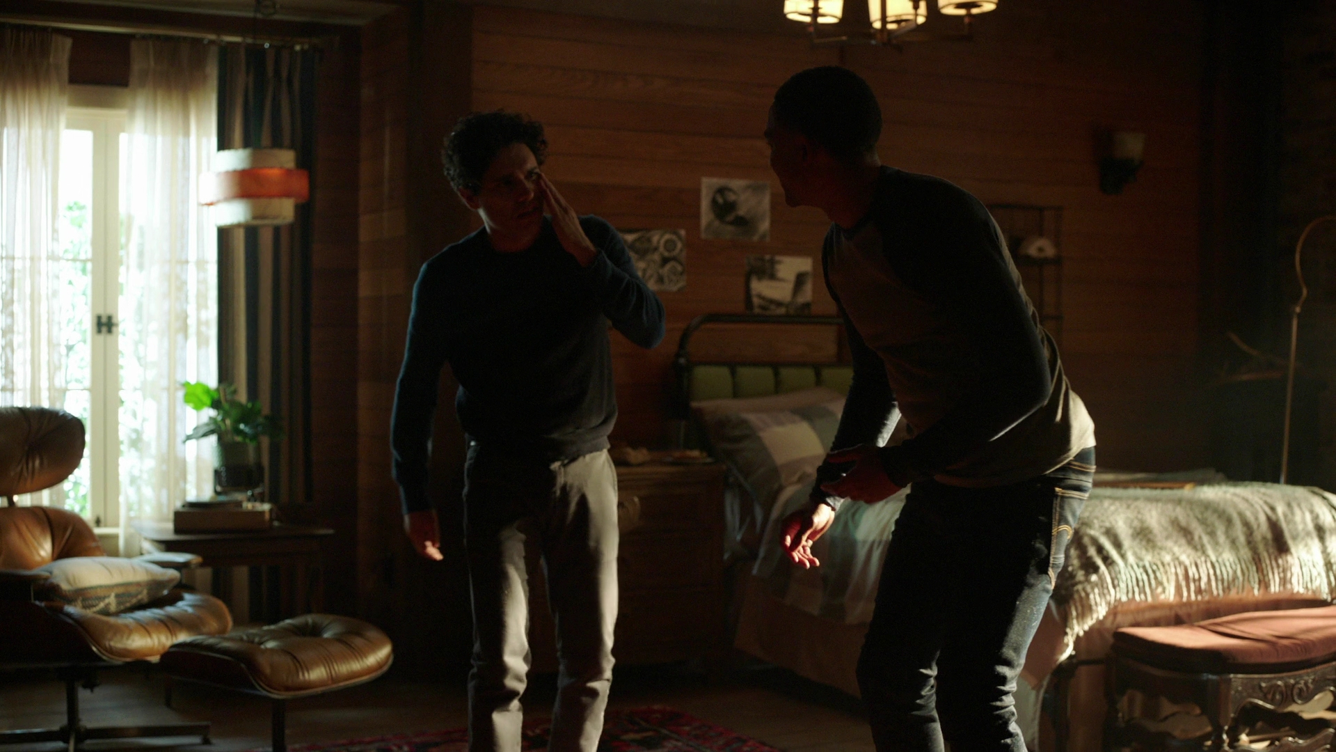 VampireDiariesWorld-dot-nl_Legacies3x02GoodbyesSureDoSuck0097.jpg