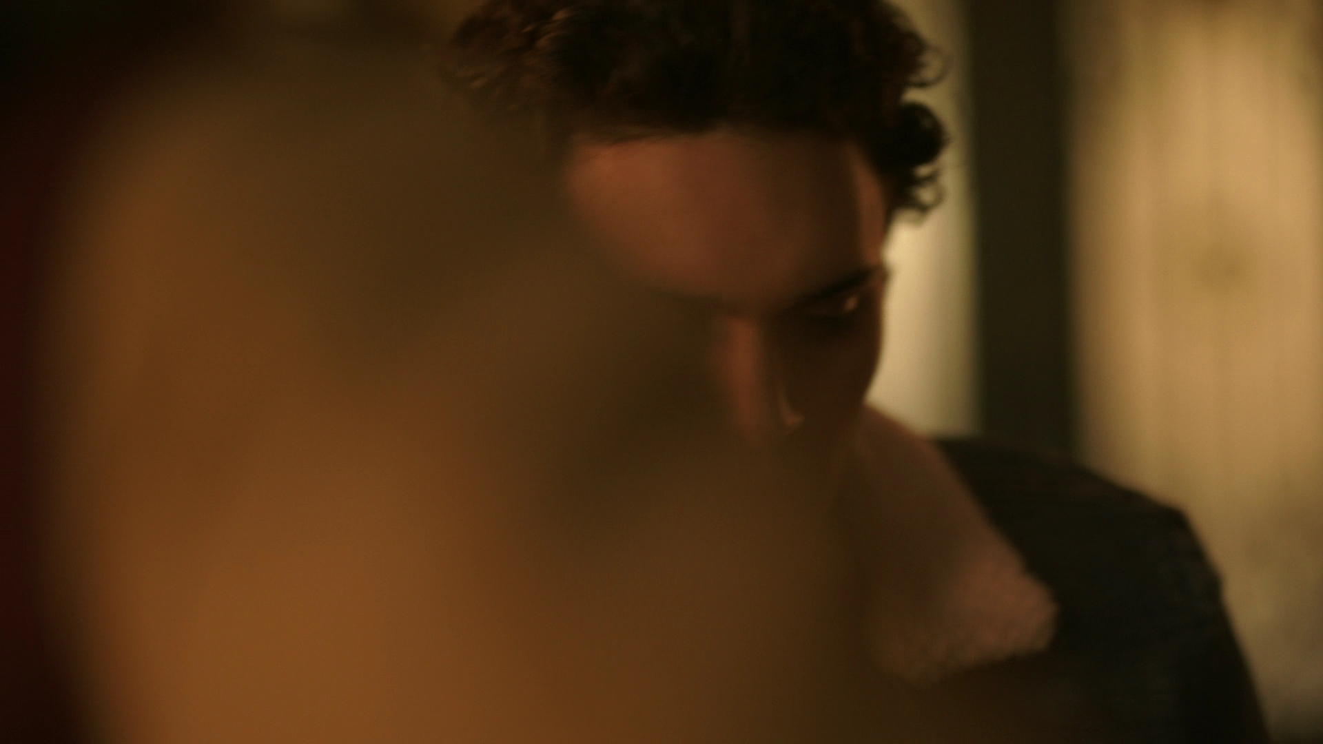 VampireDiariesWorld-dot-nl_Legacies3x02GoodbyesSureDoSuck2002.jpg