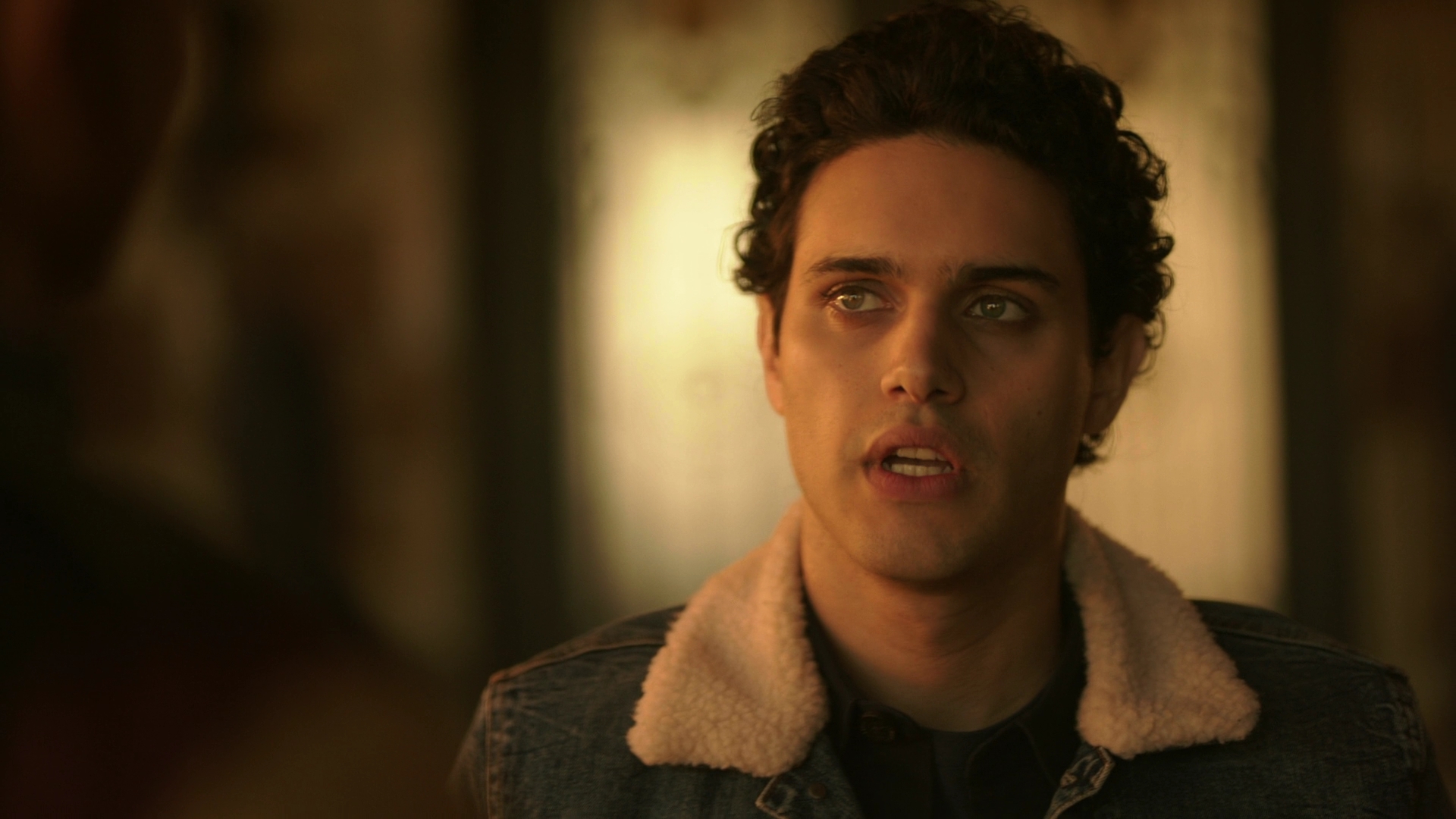 VampireDiariesWorld-dot-nl_Legacies3x02GoodbyesSureDoSuck2024.jpg