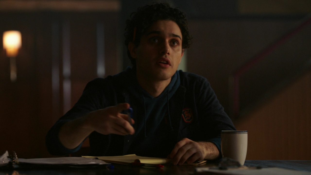 VampireDiariesWorld-dot-nl_Legacies3x03SalvatoreTheMusical0400.jpg