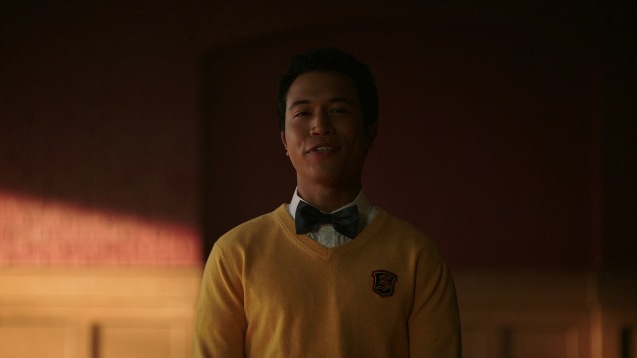 VampireDiariesWorld-dot-nl_Legacies3x03SalvatoreTheMusical0406.jpg