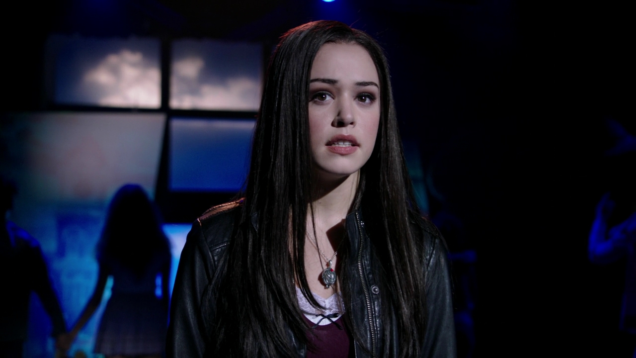 VampireDiariesWorld-dot-nl_Legacies3x03SalvatoreTheMusical1120.jpg