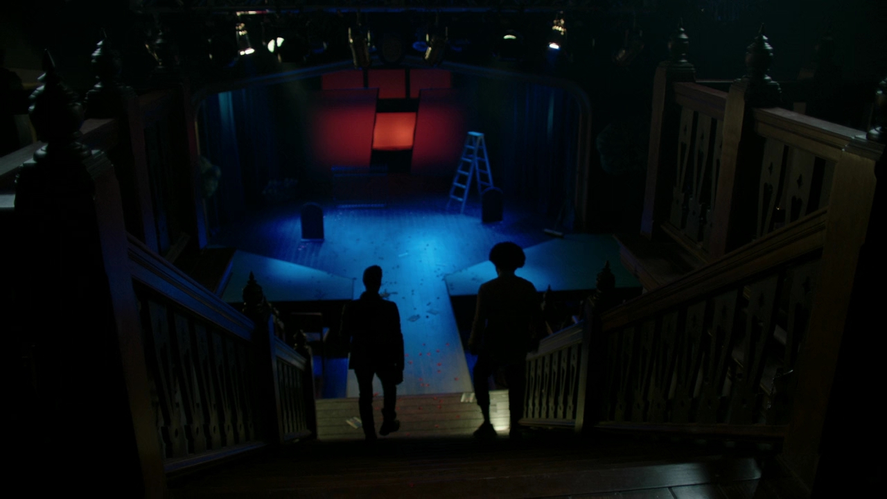 VampireDiariesWorld-dot-nl_Legacies3x03SalvatoreTheMusical2405.jpg