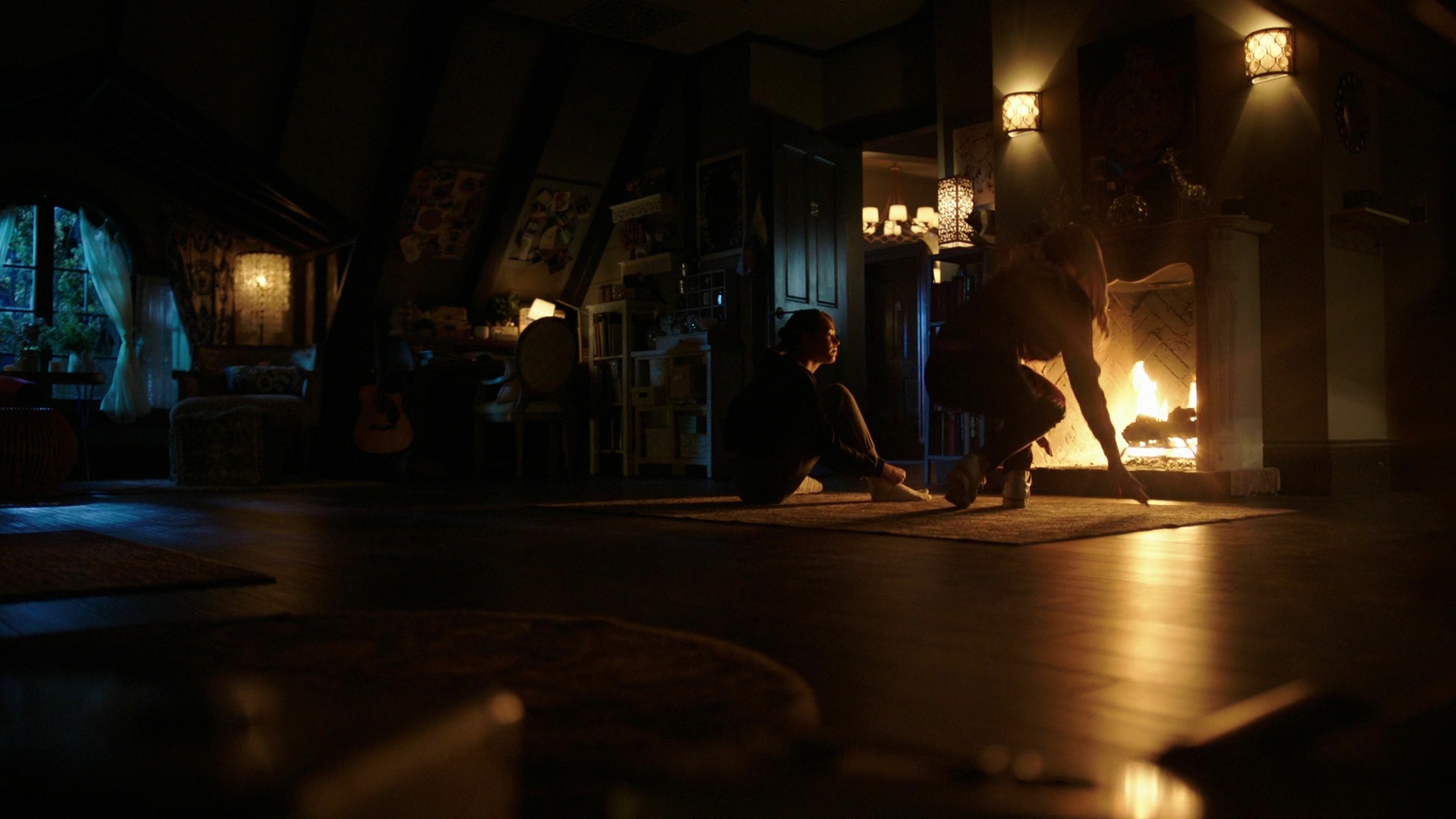 VampireDiariesWorld-dot-nl_Legacies3x04HoldOnTight2277.jpg