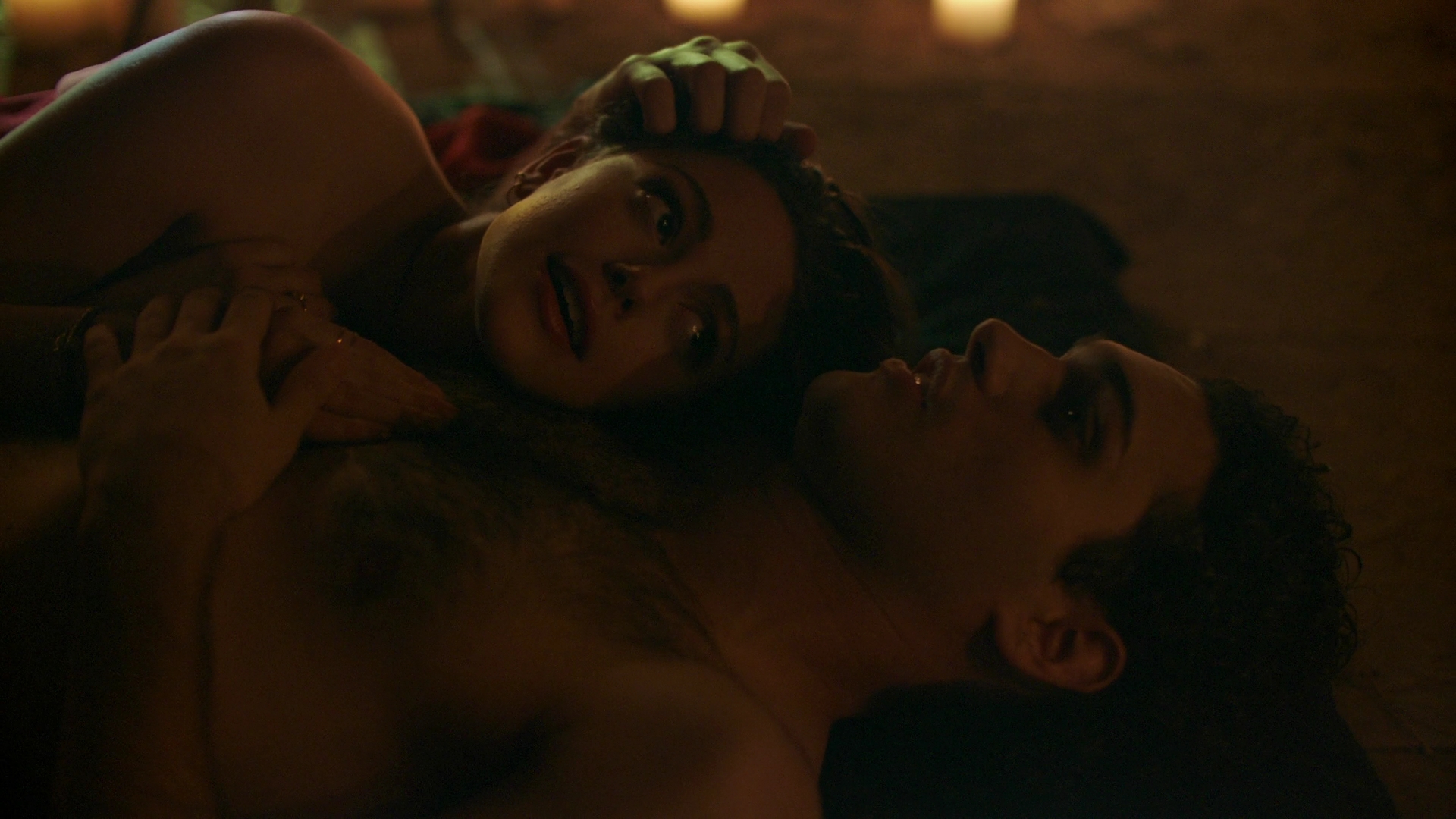 VampireDiariesWorld-dot-nl_Legacies3x04HoldOnTight2341.jpg